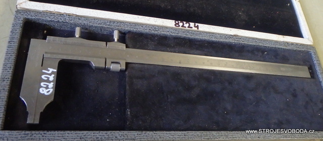 Posuvka 0-250mm (08224 (3).JPG)